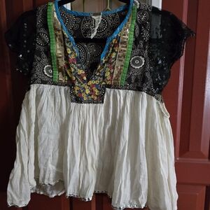 Bohemian Black and Cream Women's Top